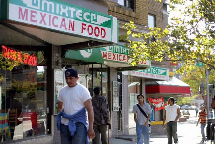 Los inmigrantes no solo son una fuente de mano de obra, sino que son dueños de cerca del 18 % de las pequeñas empresas.