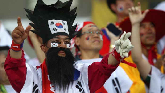 Hincha Coreano juego de Corea y Rusia 