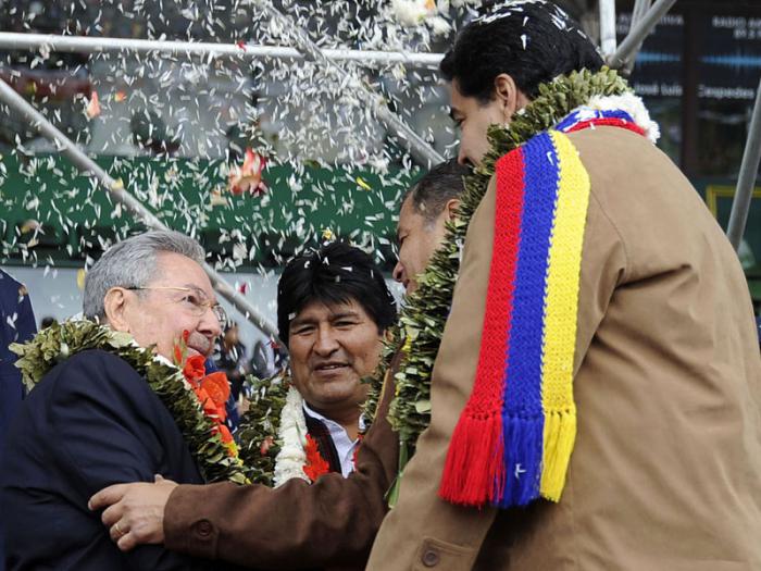 El abrazo de la izquierda latinoamericana y caribeña. Fotos: Estudios Revolución