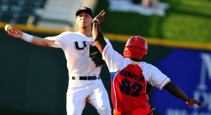 3do juego del tope entre los equipos nacionales de EEUU y Cuba Fredy Asiel lanza x cuba NORGE LUIS RUIZ