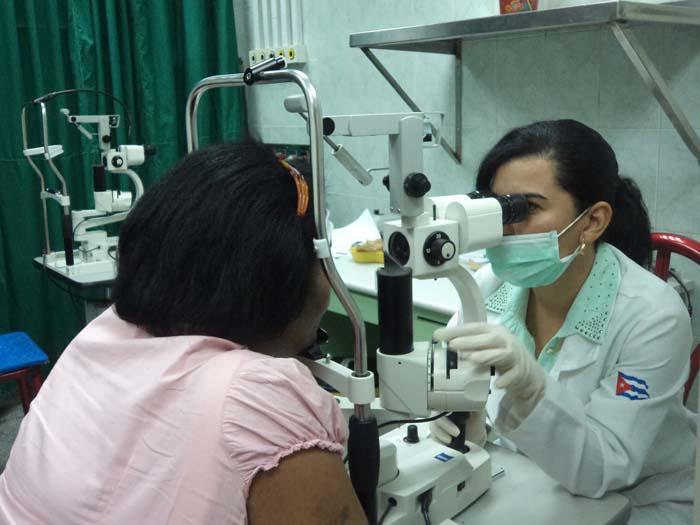 En una década se han atendido gratuitamente 3 millones de personas con padecimientos de la visión.
