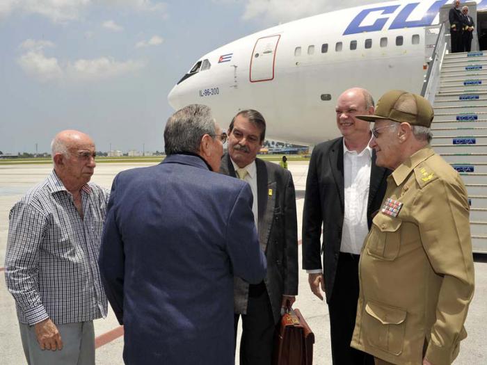 Raul Castro y José Ramón Machado Ventura