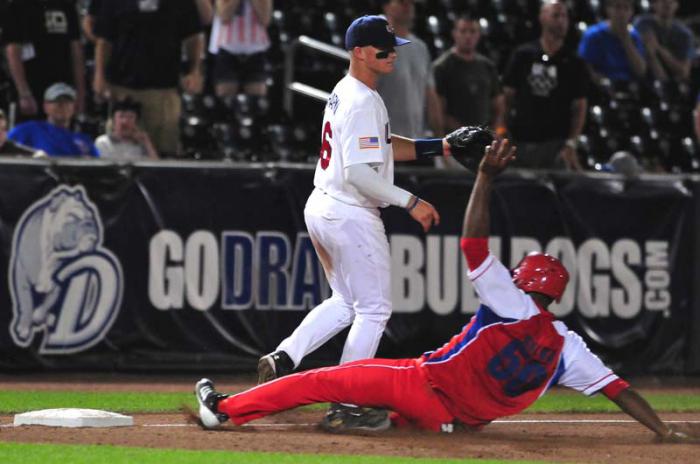 beisbol-Tope Cuba vs EE.UU.
