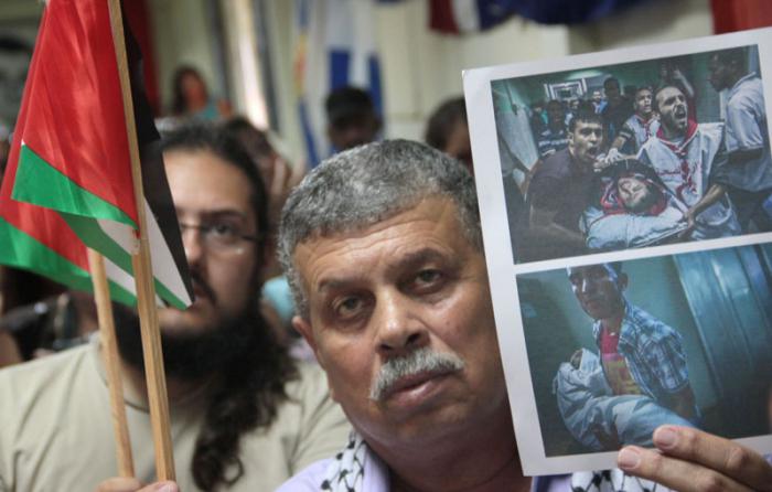Acto de Solidaridad con el pueblo de Palestina en el campamento Julio Antonio Mella, de la Brigada 21 de la Amistad con los pueblos. Asistieron al acto Akram Samhan, embajador de Palestina en Cuba, Fernando Lort, Héroe de la República de Cuba, Kenia Serrano, presidenta del ICAP, Rodrigo Álvarez Cambra, destacado científico cubano amigo de los pueblos árabes.