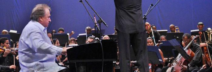 El maestro Frank Fernández. 