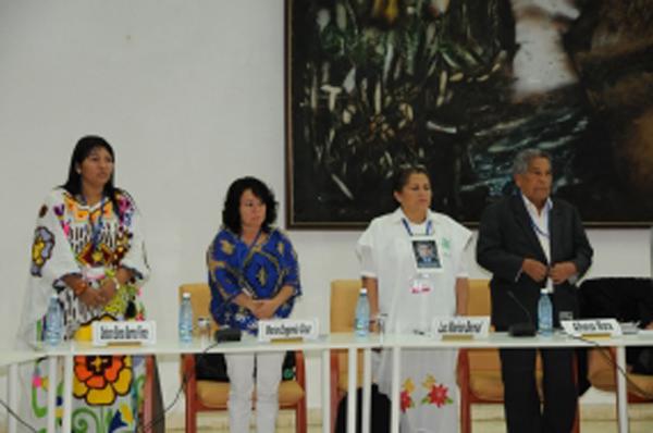 Víctimas del conflicto armado colombiano brindaron hoy sus testimonios ante los negociadores del Gobierno y las guerrilleras FARC-EPíctimas del conflicto armado colombiano brindaron hoy sus testimonios ante los negociadores del Gobierno y las guerrilleras FARC-EP en La Habana, Cuba