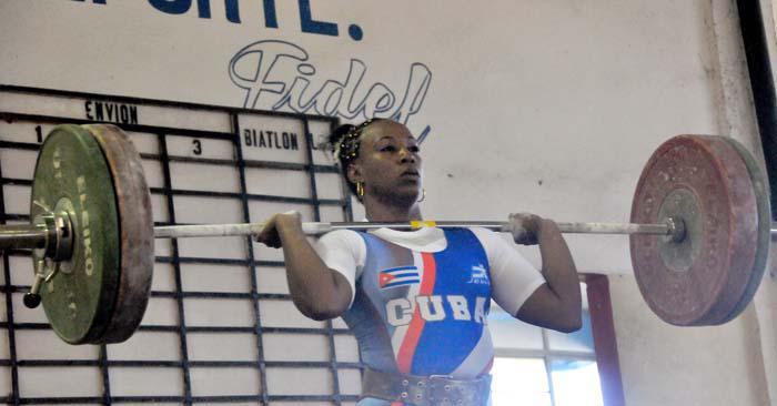 Pesas F Mariela Almaguer 69 kg
