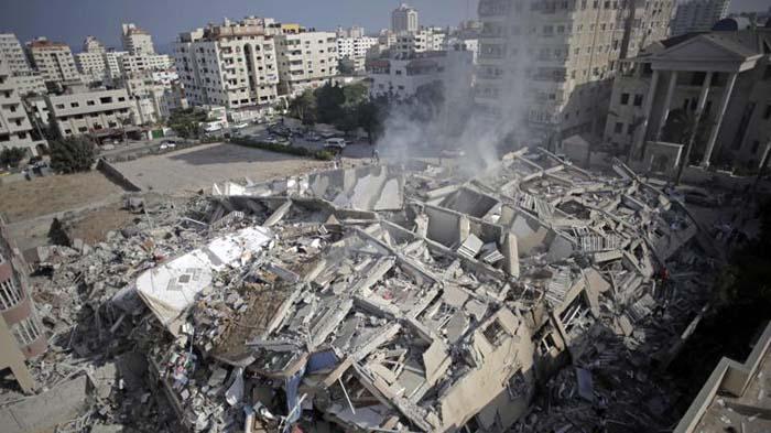 Edificio en Gaza destruido por los ataques israelíes. 
