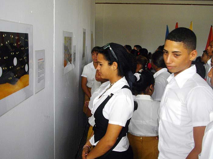 exposición de Tony Guerrero