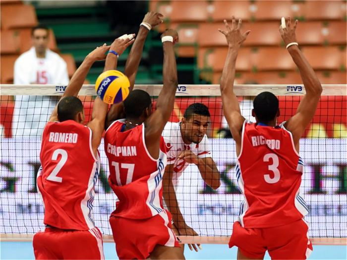 Túnez, que no tenía nada que perder como ocupante del sótano en el grupo B, le ofreció tenaz batalla a Cuba. Foto: Getty image