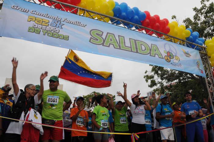 La celebración inició desde bien temprano en la mañana con una caminata desde el Paseo Los Próceres hasta la Avenida Bolívar en Caracas.
