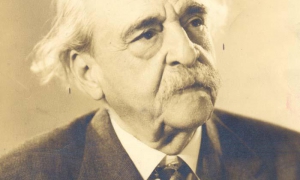 Carlos de la Torre Huerta