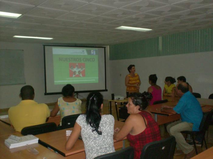 El Centro Nacional de Capacitación Azucarera (CNCA), perteneciente al Grupo AZCUBA, se suma a la Campaña en favor de los Cinco y en contra del Terrorismo.
