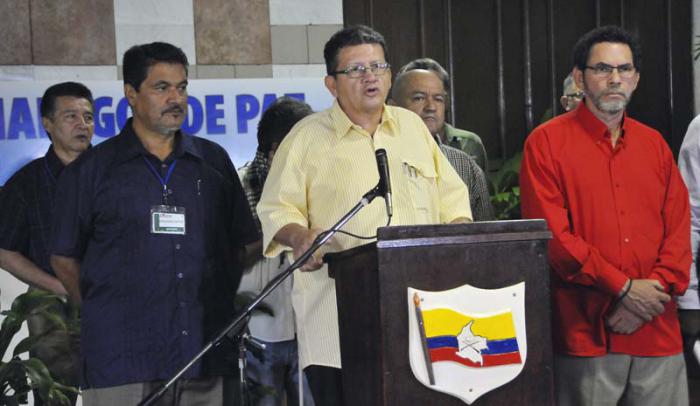 El comandante guerrillero Pablo Catatumbo reiteró la necesidad de acordar un cese bilateral del fuego. 