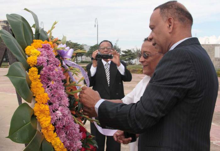 Homenaje a Máximo Gómez, quien dirigió a los cubanos en dos guerras independentistas. 
