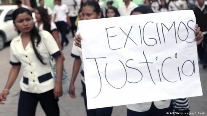 justicia por los 43 normalistas desaparecidos