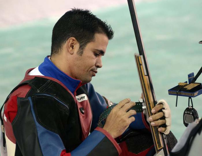 Reynier Estopiñán 
