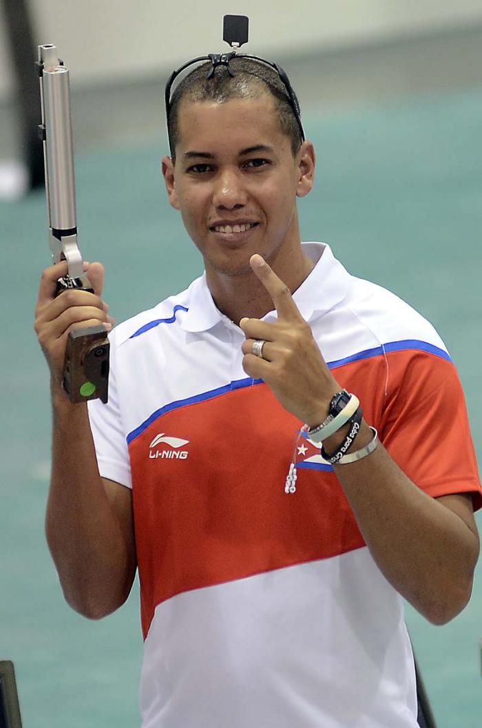 Tiro de los juegos centroamericanos y del caribe, Jorge Grau pistola neumatica 10M