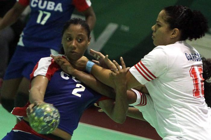 Gana medalla de Oro equipo cubano de Balonmano femenino. Foto: Ismael Francisco/Cubadebate.