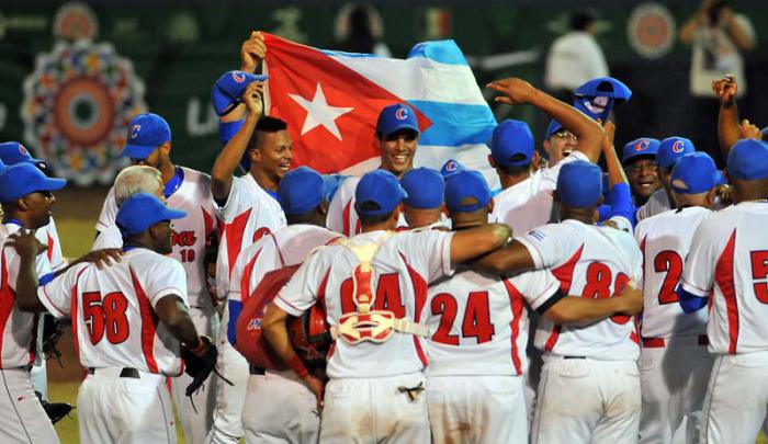 juego de beisbol entre cuba y Nicaragua Final oro para cuba q gana 9 x 3 lanzador gandor Freddy Asiel Alvarez