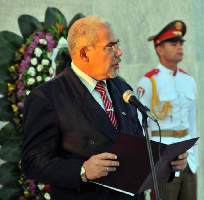 Abaderan a  la delegación que participará en los Juegos Centroamericanos y del Caribe -  Veracurz 2014-Mexico- Antonio Eduardo Becali Garrido nuevo presidente del INDER.