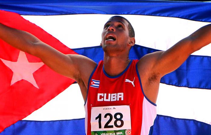 Sergio Mestre gana medalla de Oro en Salto de Altura, con registro de 2,26 mts. Foto: Ismael Francisco/Cubadebate.