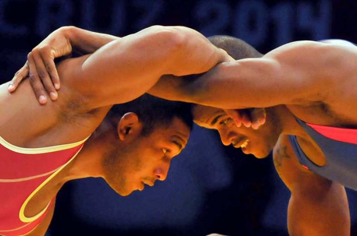 Lucha Libre M JCC Oro 86 KG Reineris Salas