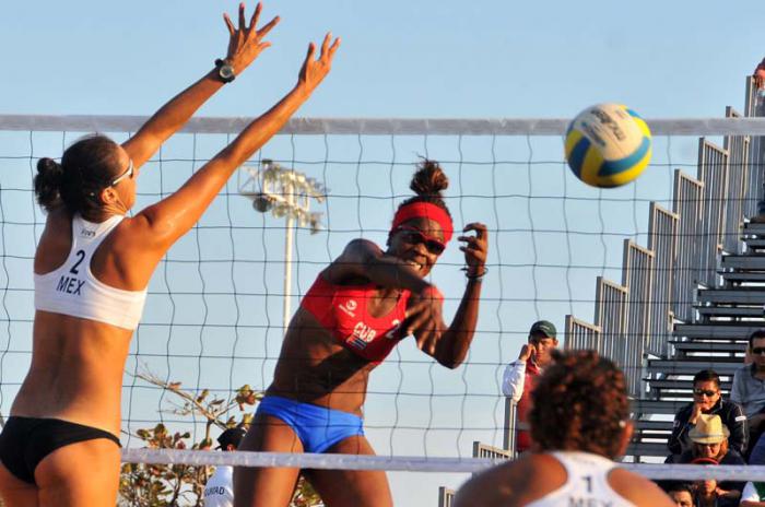 Voleivol de playa F oro para cuba Lianma Flores y Leila Martinez