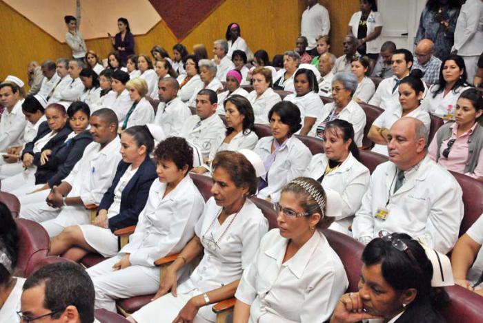 Acto Nacional por el Dia de la Medicina Latinoamericana. En el Instituto de Oncología y Radiobiología.