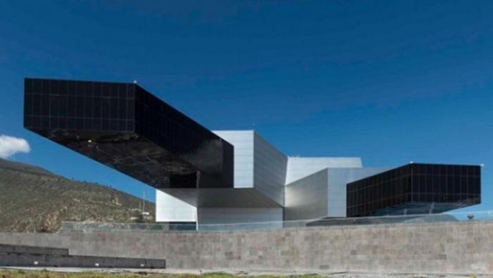 Cumbre Unasur Ecuador.  Nueva sede