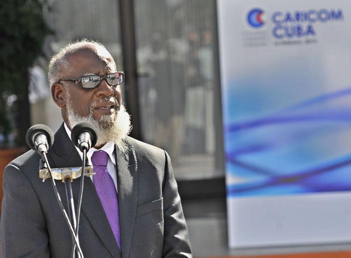 Wilfred Elrington, canciller de Belice.