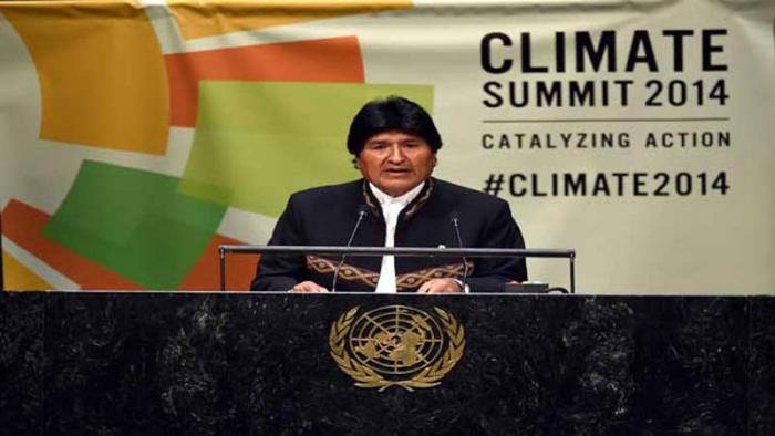 El presidente de Bolivia, Evo Morales, indicó este martes que los países en desarrollo sufren los efectos del cambio climático y la intensidad de los desastres naturales extremos, a pesar de que son los menos responsables del calentamiento global.

 UN-CLIMATE CHANGE SUMMIT-MORALES