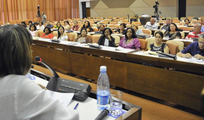 Comisión de Asuntos Constitucionales y Jurídicos de la Asamblea Nacional del Poder Popular.
