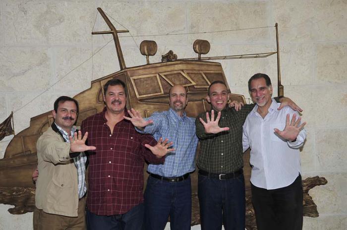 regreso de los cinco