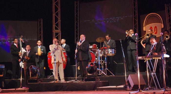 Adalberto y su son entregará su música en este nuevo aniversario del triunfo de la Revolución. 