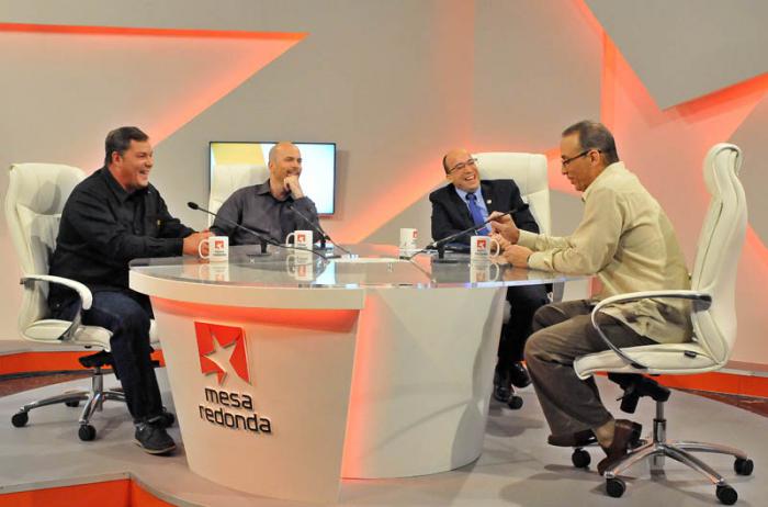 Los Héroes compartieron sus experiencias sobre los difíciles días de la cárcel, el regreso a la Patria y la solidaridad de todas partes del mundo. 