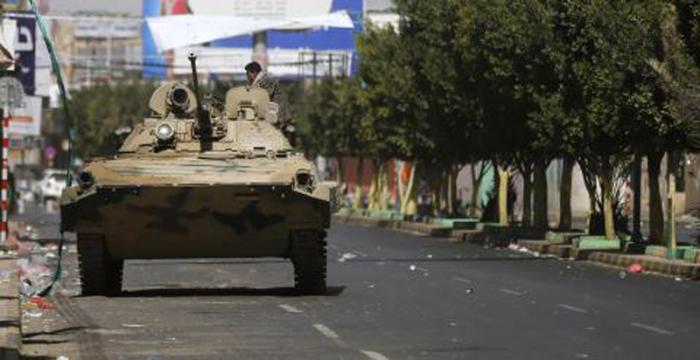 rebeldes toman el palacio presidencial en yemen