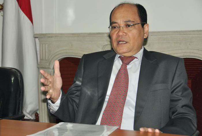 Teiseran Foun Cornelis, embajador de la República de Indonesia en Cuba.