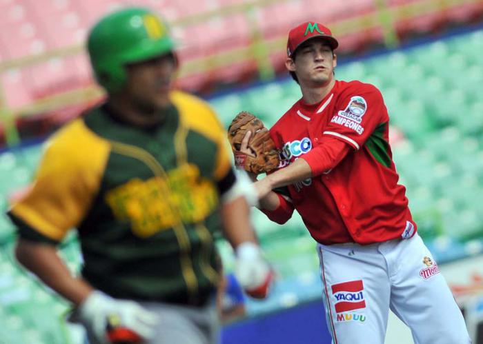 Serie del Caribe 2015 PR Tomateras de Mexico vs Pinar del Rio Cuba ganan los mexicanos 2 x 1 Lnazador abridor x mexico Anthony Vasquez