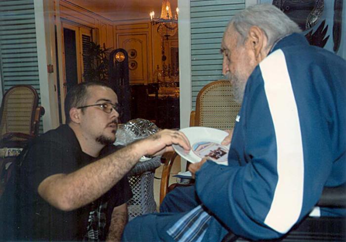 Fidel Castro y Randy Perdomo presidente de la FEU