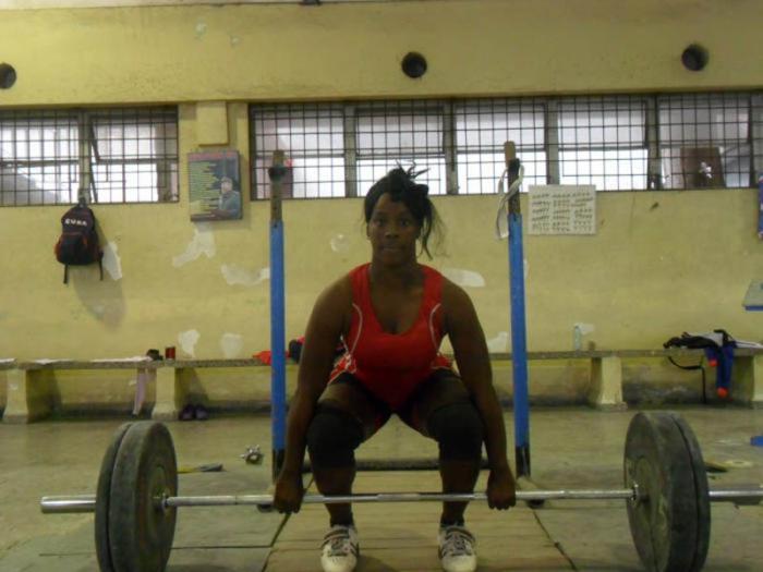 la juvenil Marina Rodríguez pule su arranque