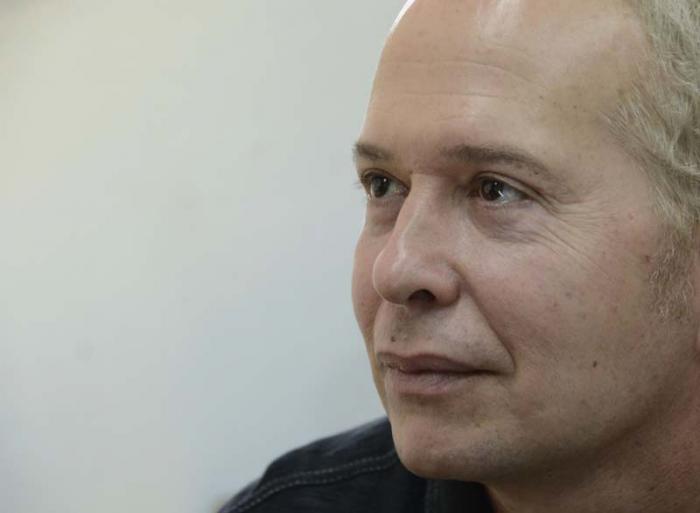 Foro interactivo por Internet con protagonistas de la novela cubana en turno por la TV Cubana La Otra Esquina, desde la redacción digital del periódico Granma.
Juan Carlos Roque Moreno (Bobby)