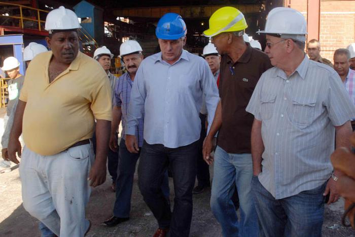 SANTIAGO DE CUBA-VISITA MIGUEL DIAZ-CANEL CENTRAL PAQUITO ROSAL