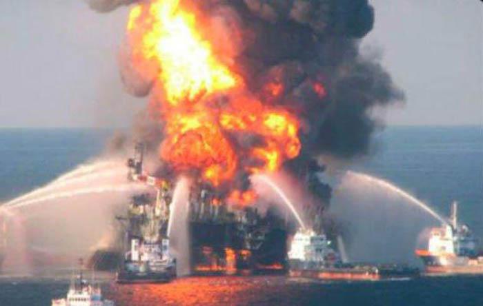 explosión en plataforma de brasil