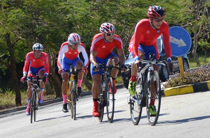 La formación artemiseña ganó la contrarreloj por equipos
y aumentó la ventaja del líder individual José Mojica.