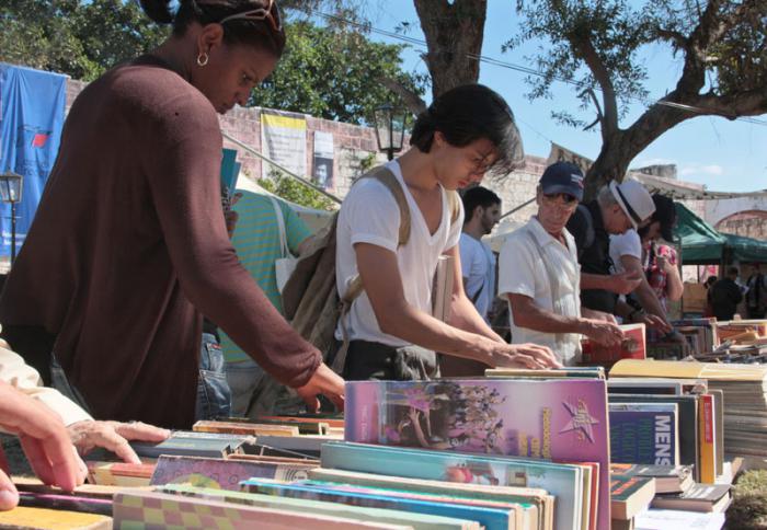 24 Feria Internacional del Libro. 