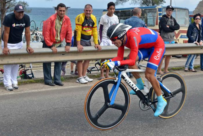 Yennier López ganó la contrarreloj Cardenas-Matanzas del Clásico Guantánamo-La Habana.