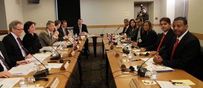 Delegaciones de Cuba y Estados Unidos