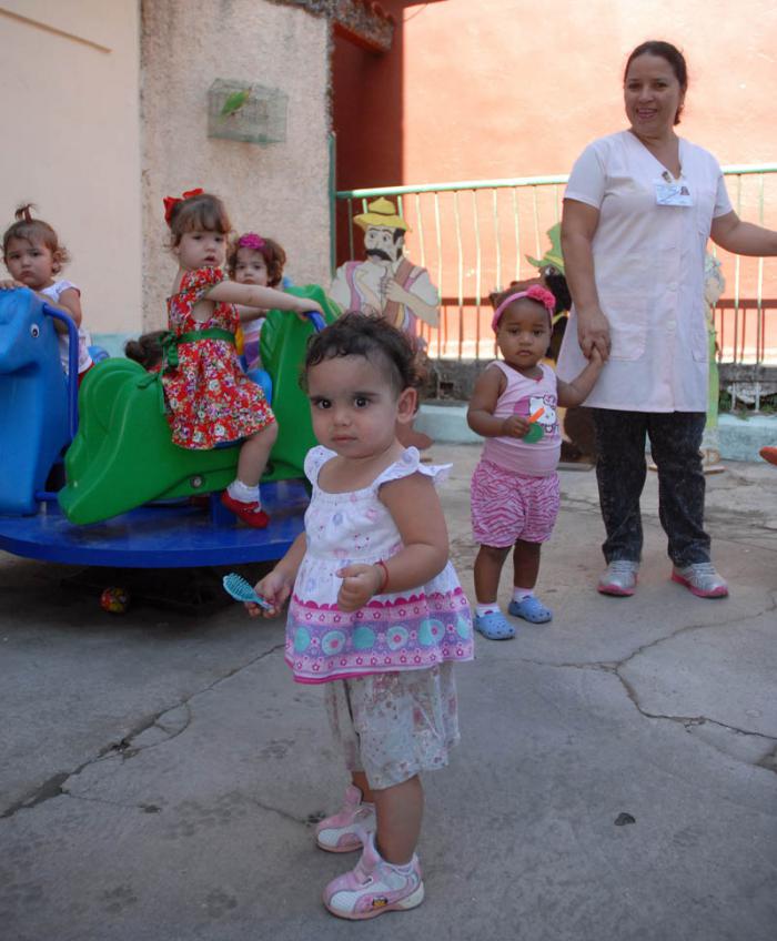 Circulo Infantil Mi Alegre Pelota.