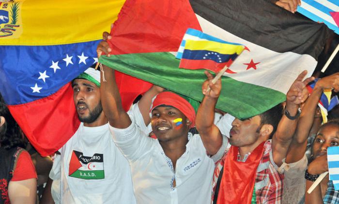 Concierto de Jóvenes artitas cubanos En apoyo al pueblo y Gobierno bolivarianos y por la paz, la justicia y la unidad latinoamericana, en la Universidad de la Habana.